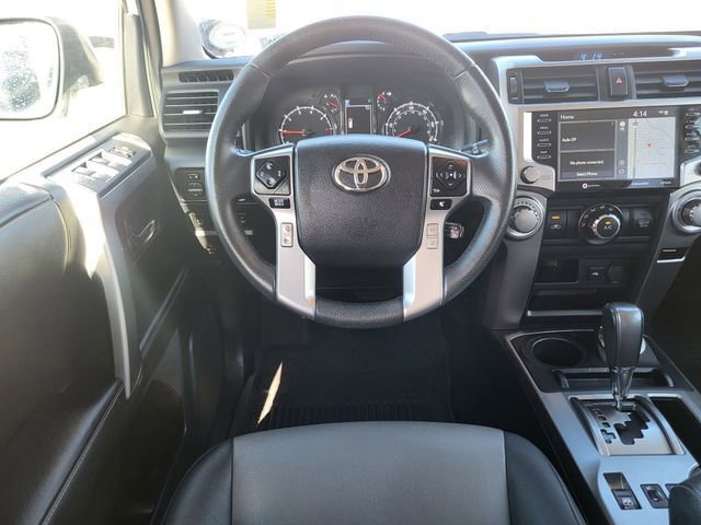 Used 2022 Toyota 4Runner SR5 Premium image 25