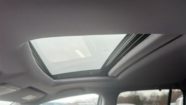 Used 2025 Honda Ridgeline RTL image 11