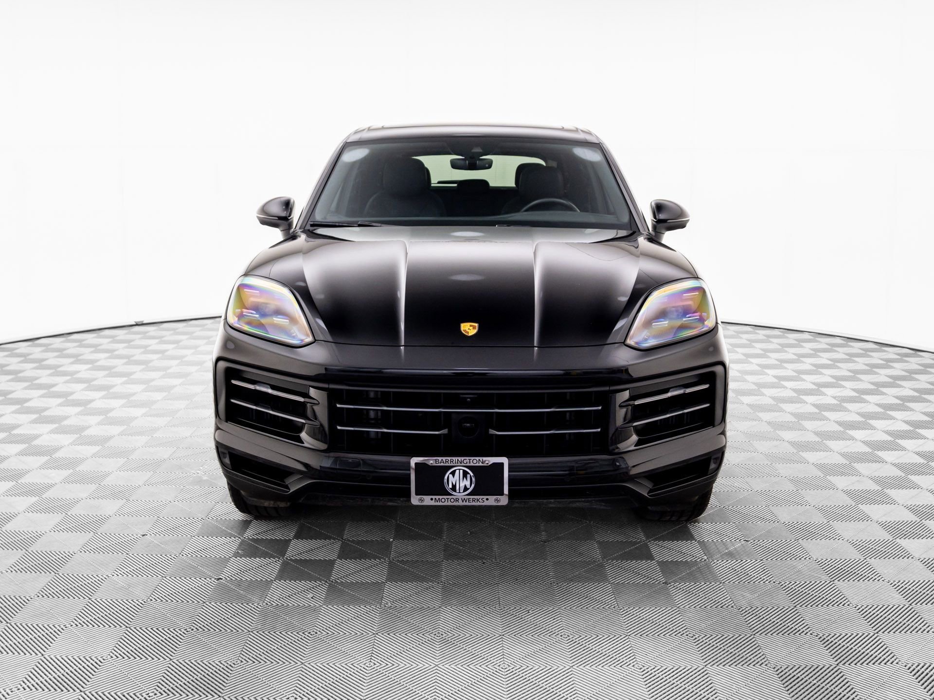 Used 2024 Porsche Cayenne image 9