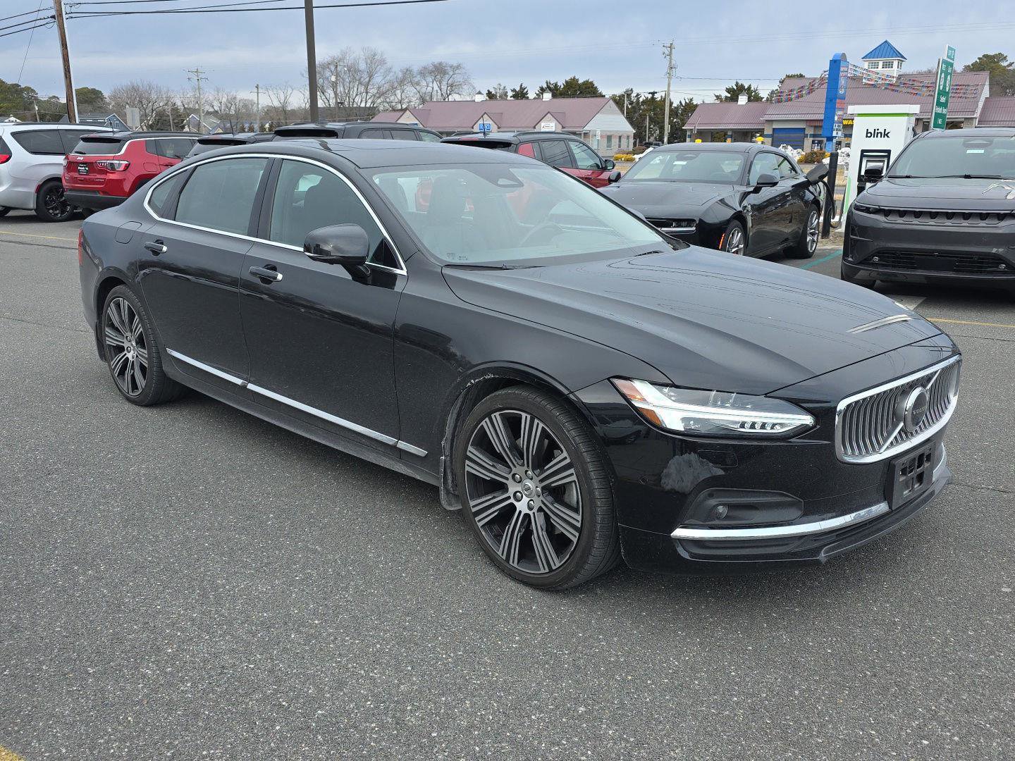 Used 2022 Volvo S90 B6 Inscription w/ Advanced Package image 7