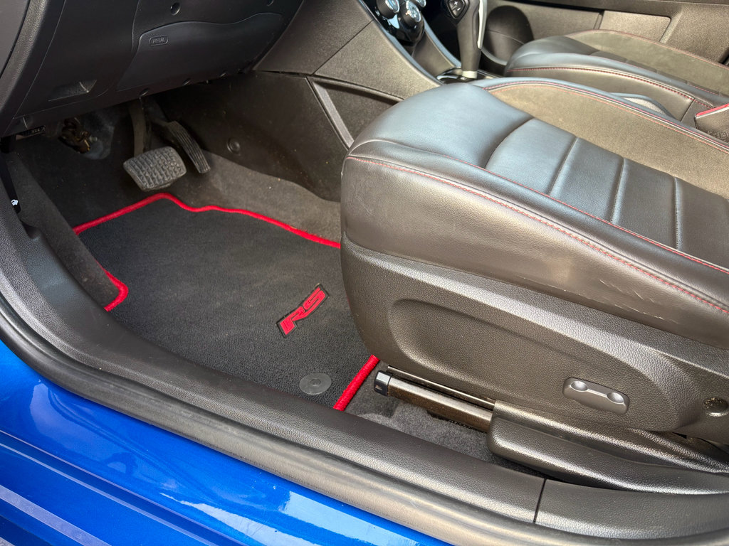 Used 2020 Chevrolet Sonic Premier w/ LPO, Performance Package image 8