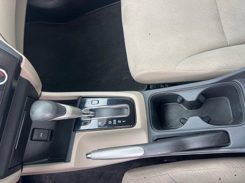 Used 2013 Honda Civic LX image 28