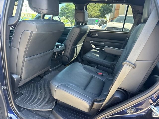 Used 2023 Toyota Sequoia Platinum AWD/4WD image 9