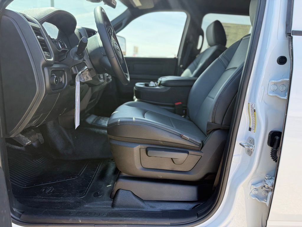 New 2026 RAM 3500 Tradesman w/ Chrome Appearance Group A image 9