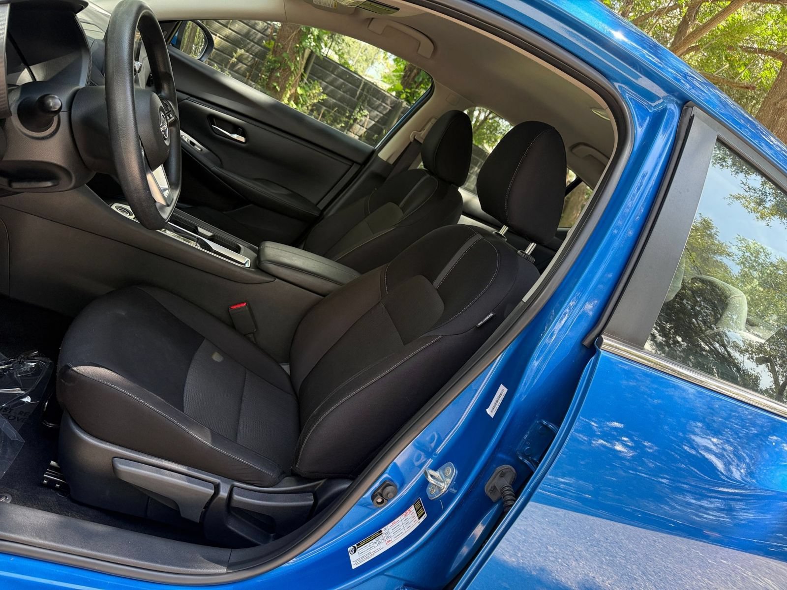 Used 2025 Nissan Sentra SV FWD image 24