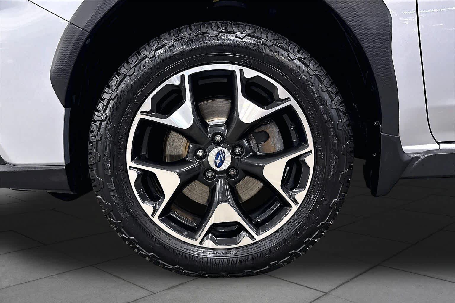 Used 2018 Subaru Crosstrek 2.0i Premium AWD/4WD image 11