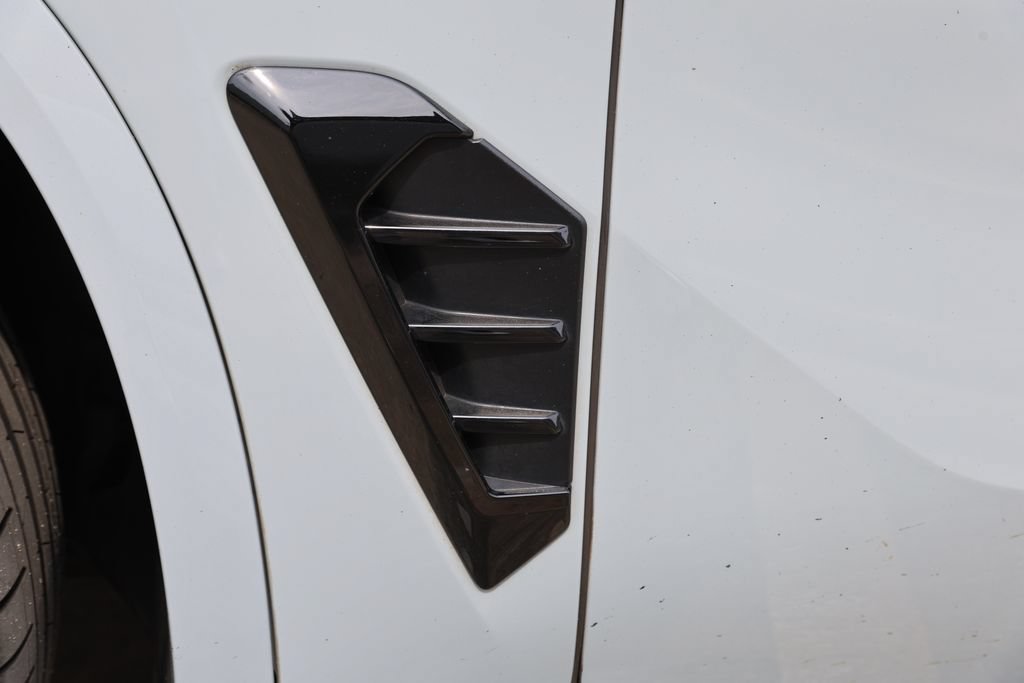 Used 2025 BMW X5 M60i AWD/4WD image 8
