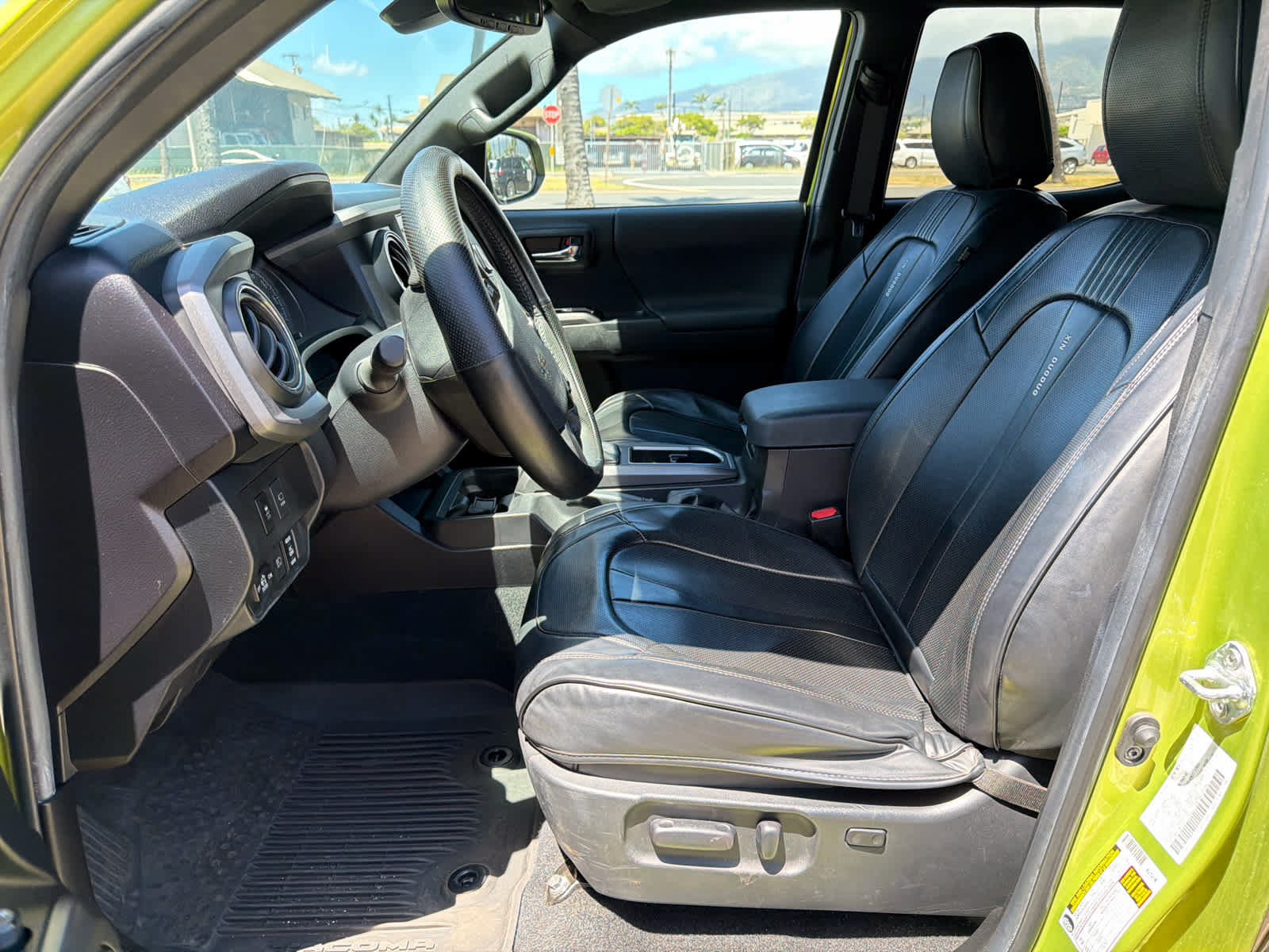 Used 2023 Toyota Tacoma TRD Sport RWD image 8