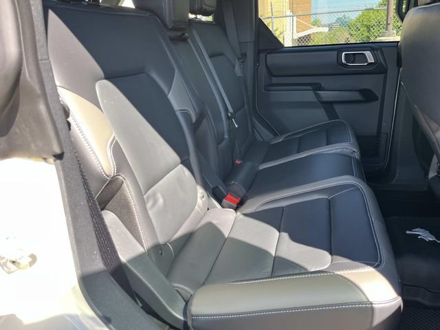 Used 2025 Ford Bronco Outer Banks AWD/4WD image 24
