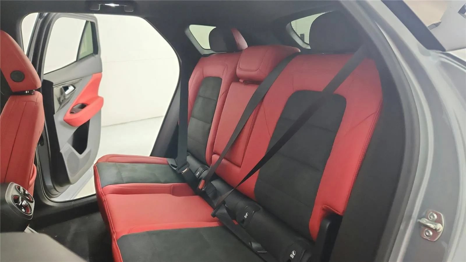 New 2025 Chevrolet Blazer EV RS RWD image 48