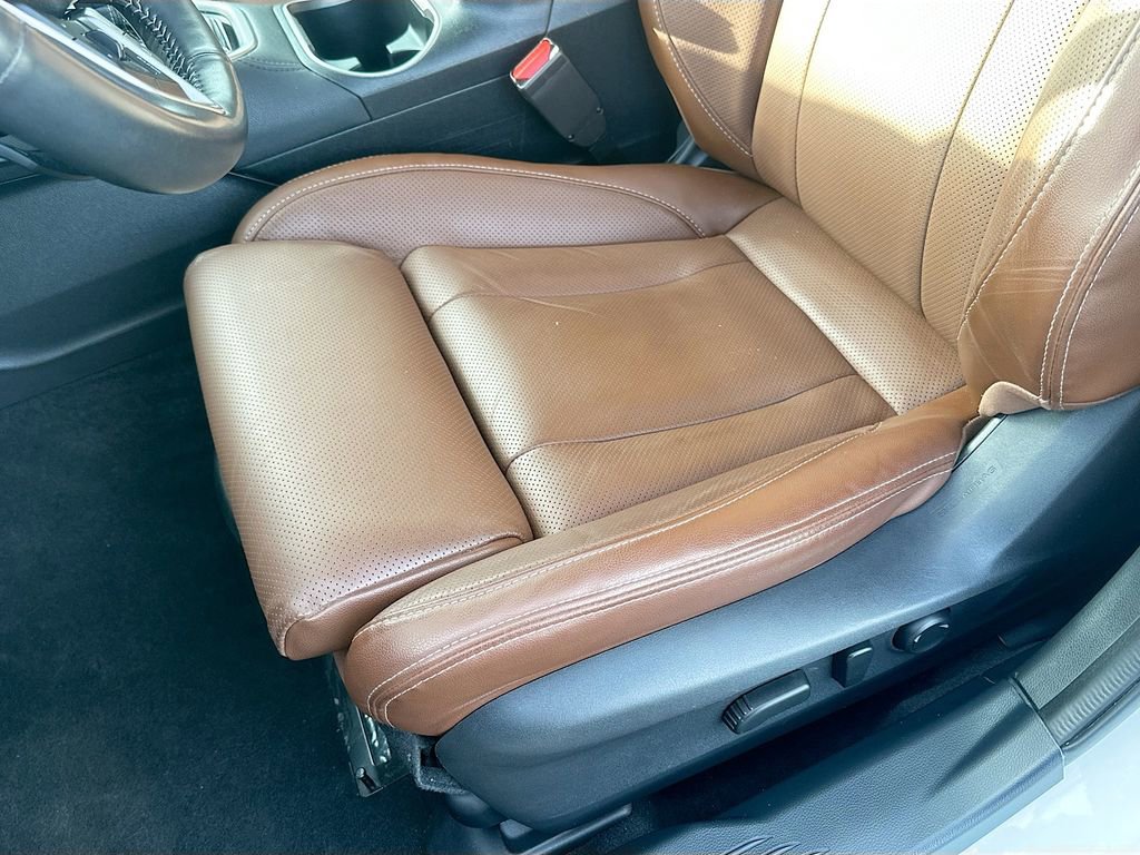 Used 2022 Subaru Outback Touring w/ Popular Package #2 image 20