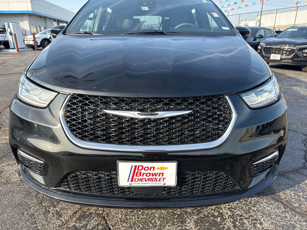 Used 2025 Chrysler Pacifica Select FWD image 31