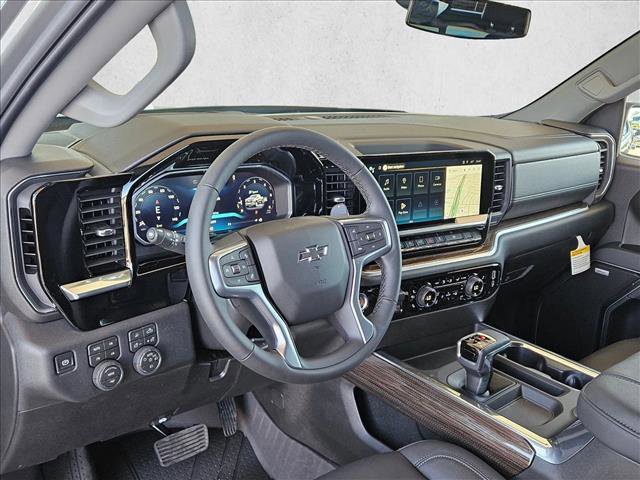 New 2026 Chevrolet Silverado 1500 RST w/ Redline Edition AWD/4WD image 3