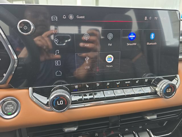 New 2026 GMC Canyon AT4 w/ Technology Plus Package AWD/4WD image 13