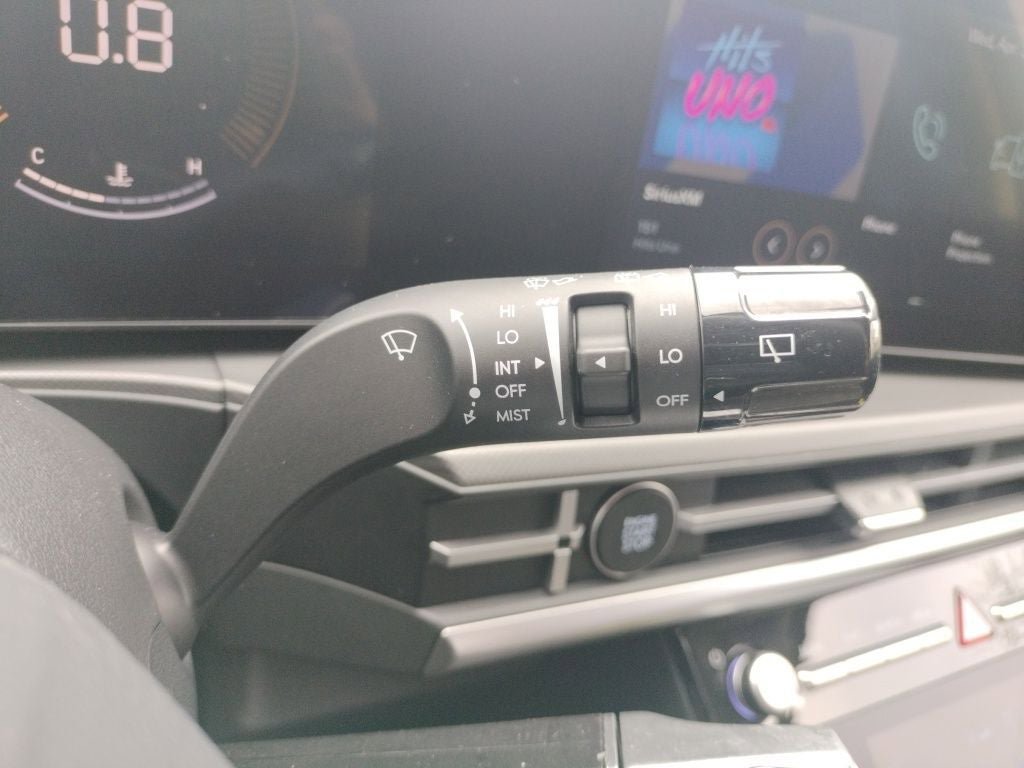 Used 2025 Hyundai Santa Fe SEL FWD image 19