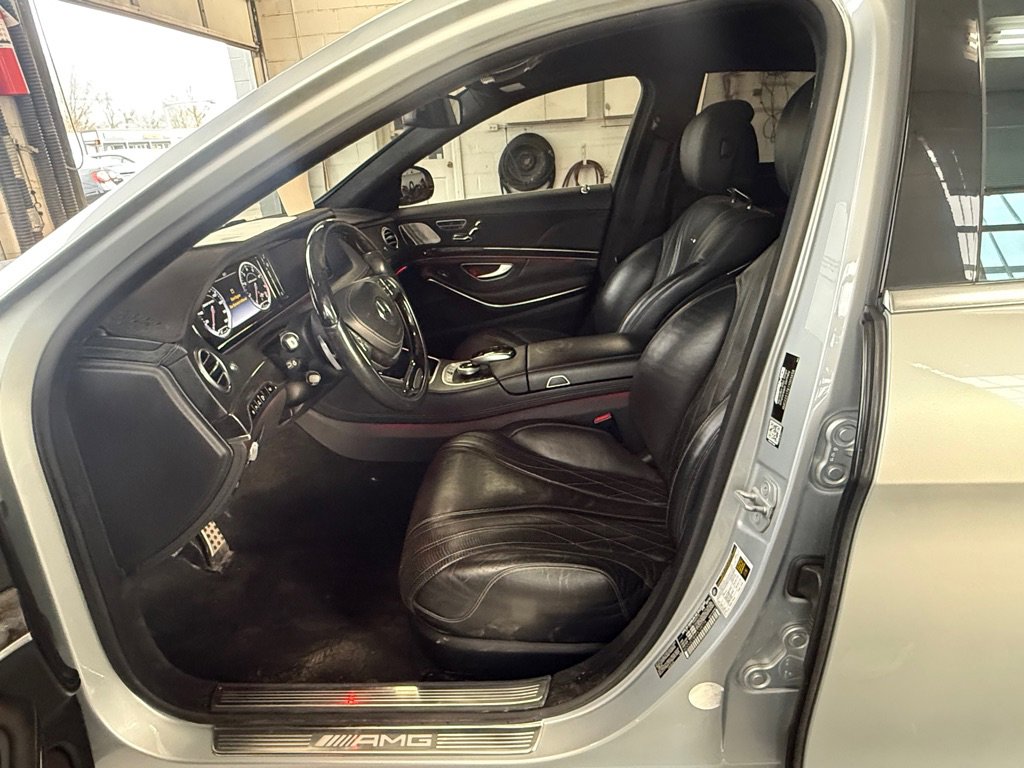 Used 2015 Mercedes-Benz S 63 AMG 4MATIC Sedan image 16