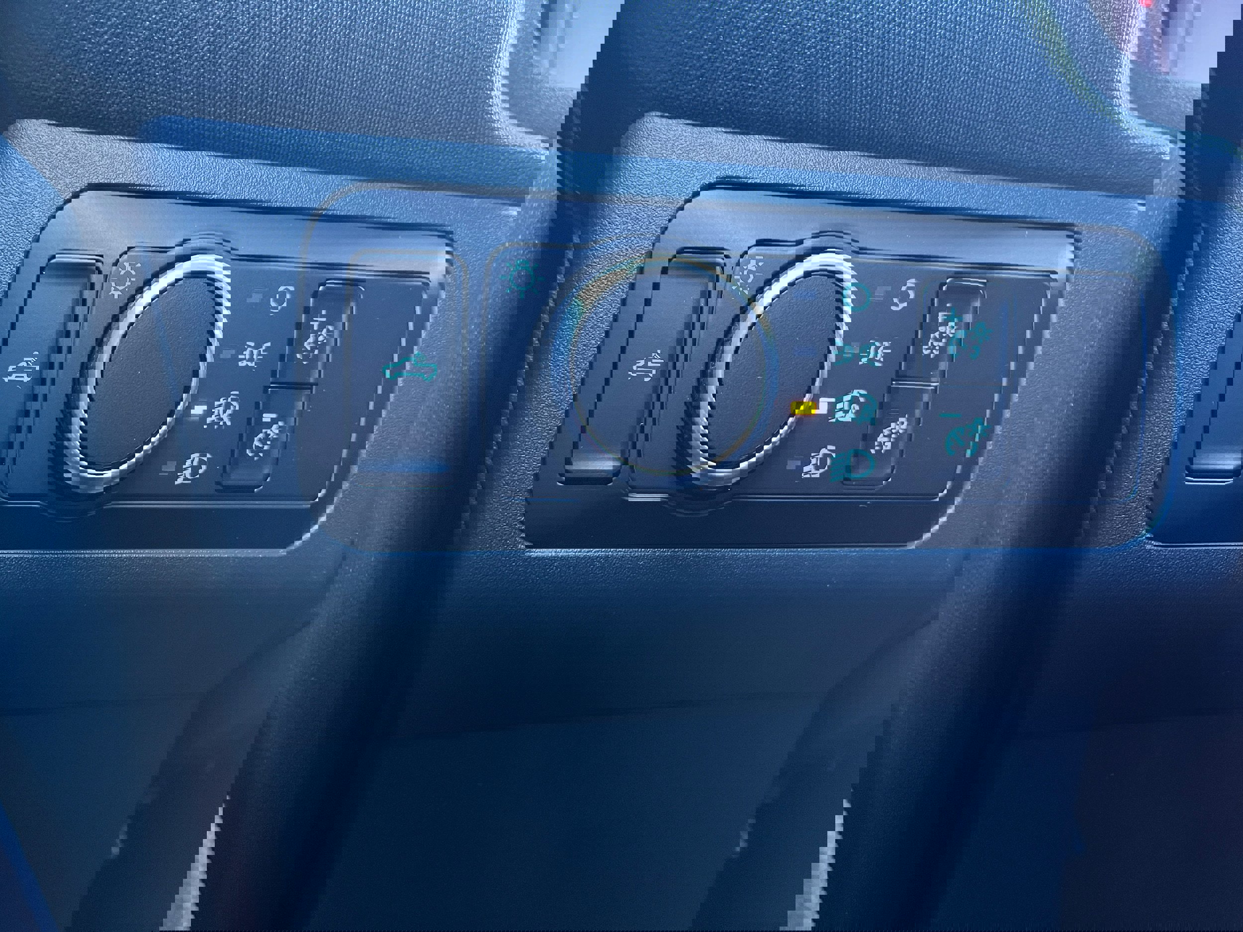 New 2026 Ford Maverick XLT image 19