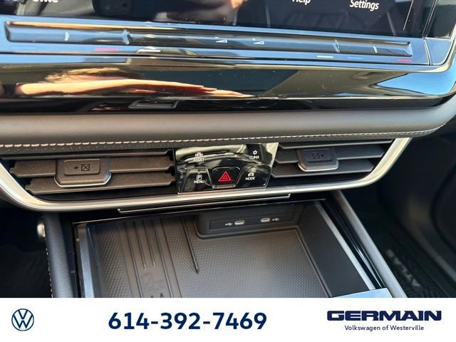 New 2026 Volkswagen Atlas SEL Premium R-Line image 28