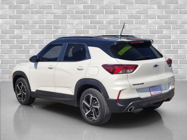 Certified 2023 Chevrolet TrailBlazer RS w/ Sun and Liftgate Package FWD image 8
