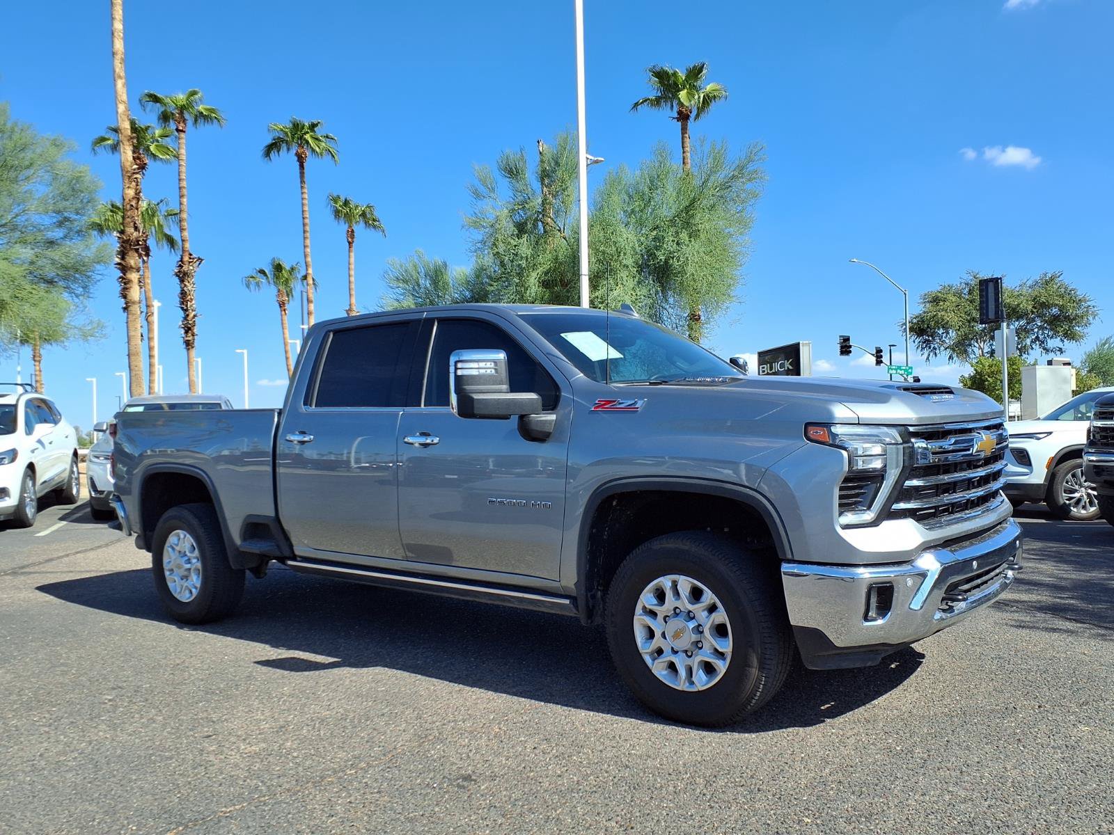Used 2024 Chevrolet Silverado 2500 LTZ w/ LTZ Plus Package AWD/4WD image 3