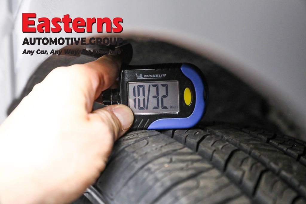 Used 2024 Toyota Corolla Cross LE image 27