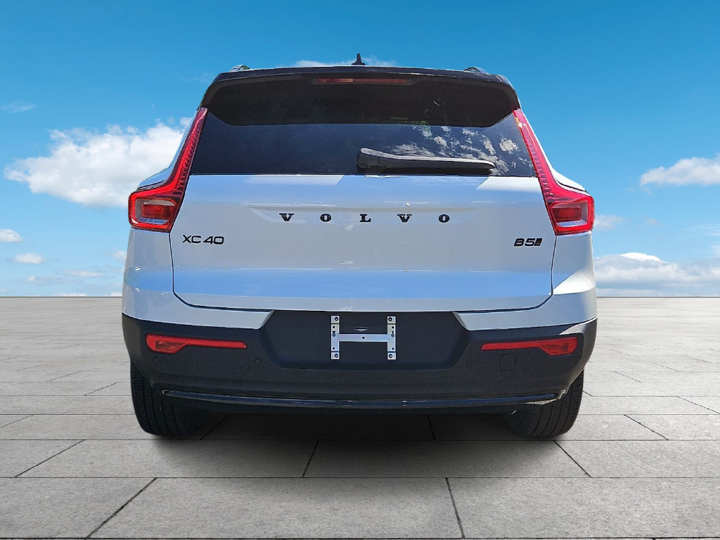 New 2026 Volvo XC40 B5 Ultra w/ Protection Package Premier AWD/4WD image 6