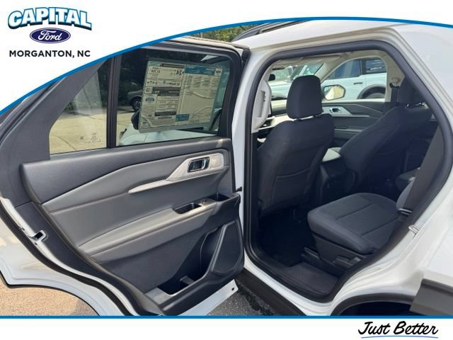 New 2026 Ford Explorer Active RWD image 13
