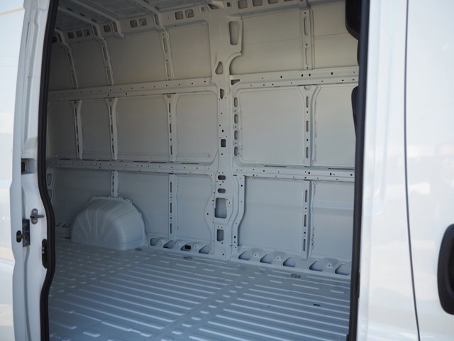 New 2025 RAM ProMaster 3500 w/ Roll-Up Rear Door Package image 13