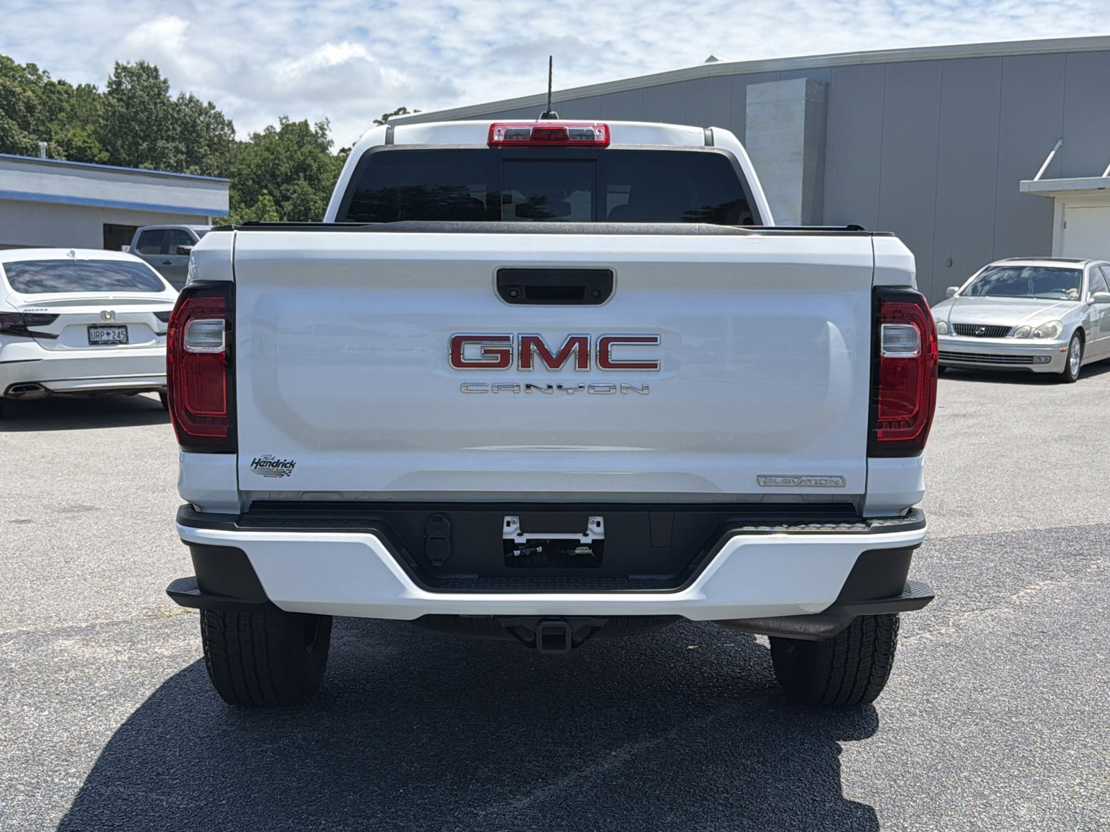 Used 2023 GMC Canyon Elevation w/ Convenience Package AWD/4WD image 11
