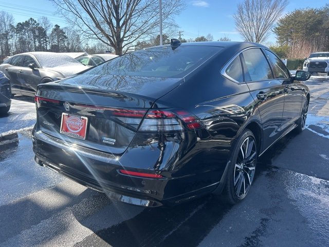 Used 2024 Honda Accord Touring image 5