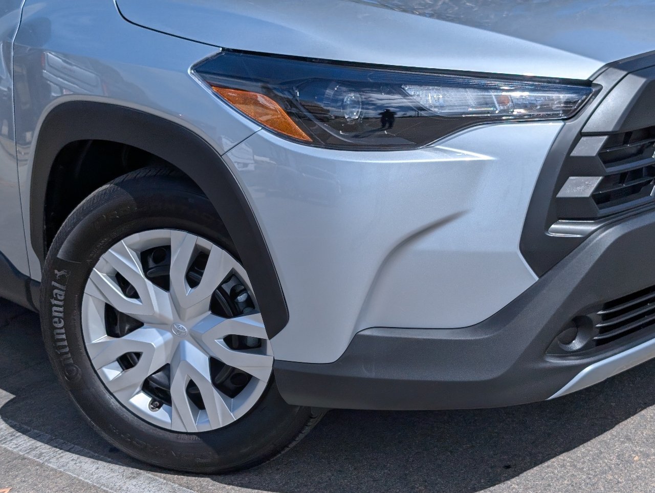 Used 2026 Toyota Corolla Cross L FWD image 10