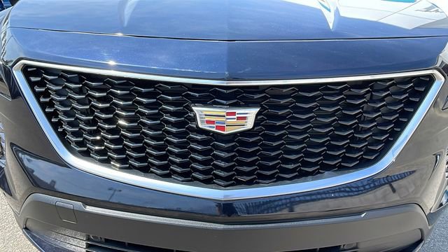 Used 2020 Cadillac XT4 Sport w/ Cold Weather Package image 9