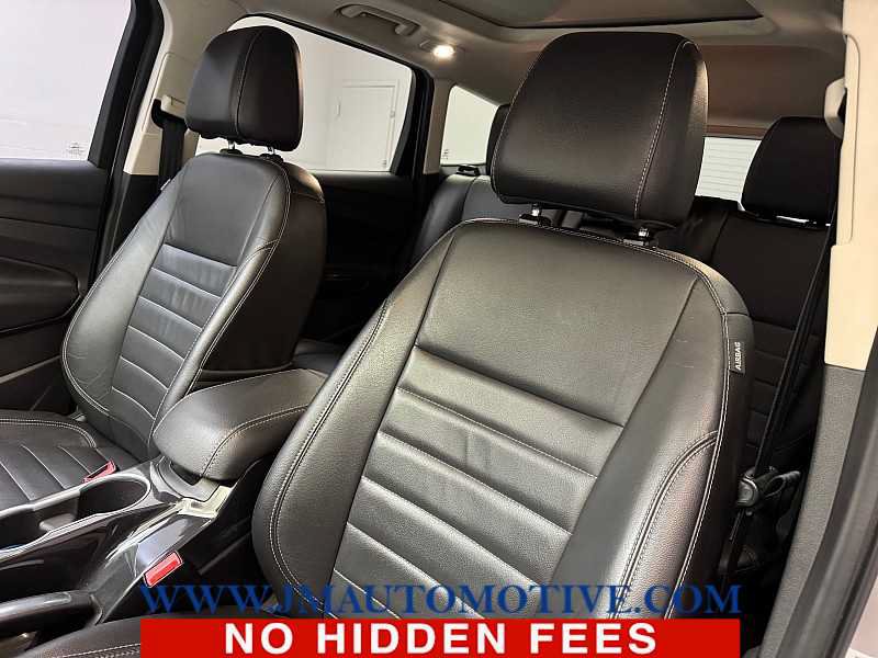 Used 2015 Ford Escape Titanium w/ Equipment Group 301A AWD/4WD image 13