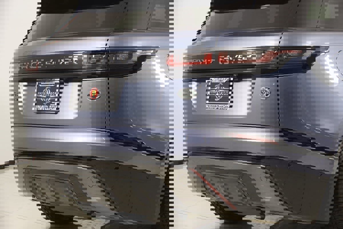 Used 2021 Land Rover Range Rover Velar R-Dynamic S image 48