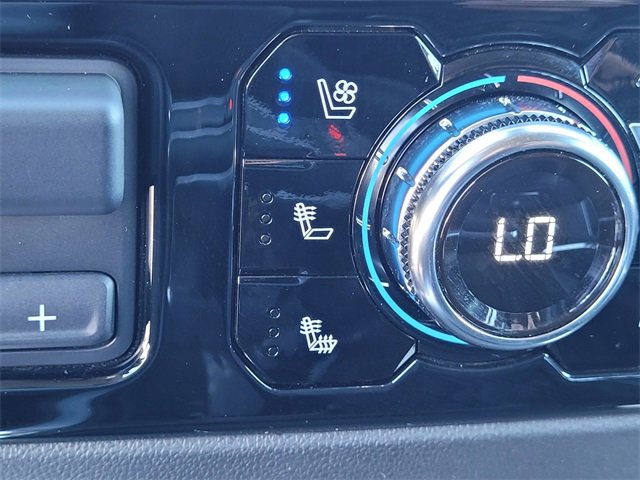 Used 2023 GMC Sierra 1500 SLT w/ SLT Convenience Package image 23