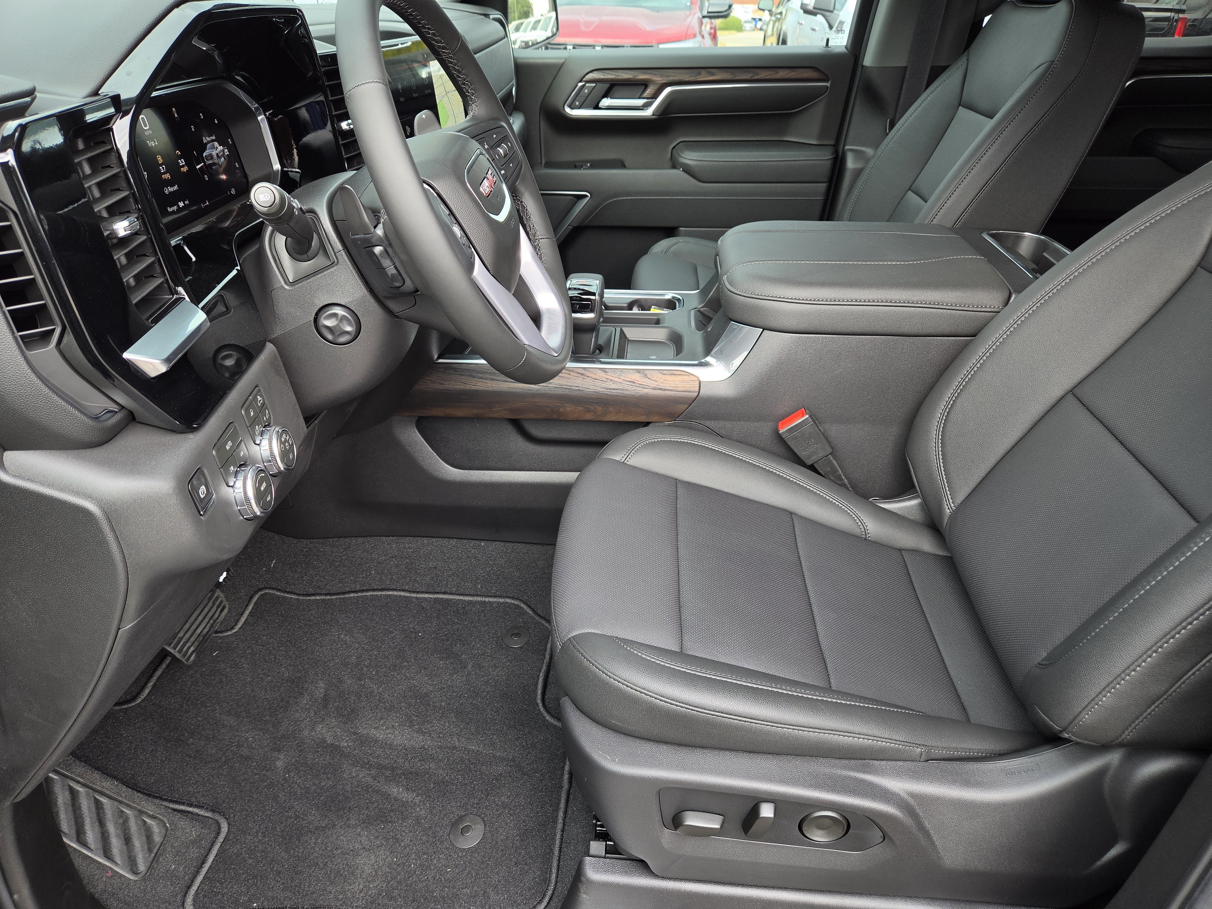 New 2026 GMC Sierra 1500 SLT AWD/4WD image 22
