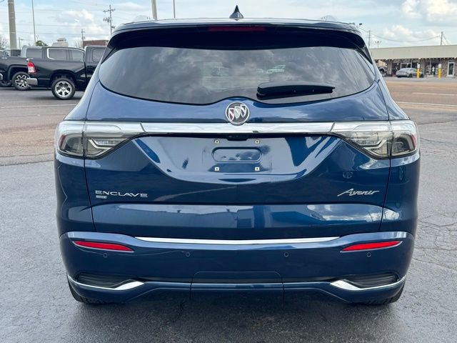 Used 2024 Buick Enclave Avenir w/ Avenir Technology Package AWD/4WD image 4