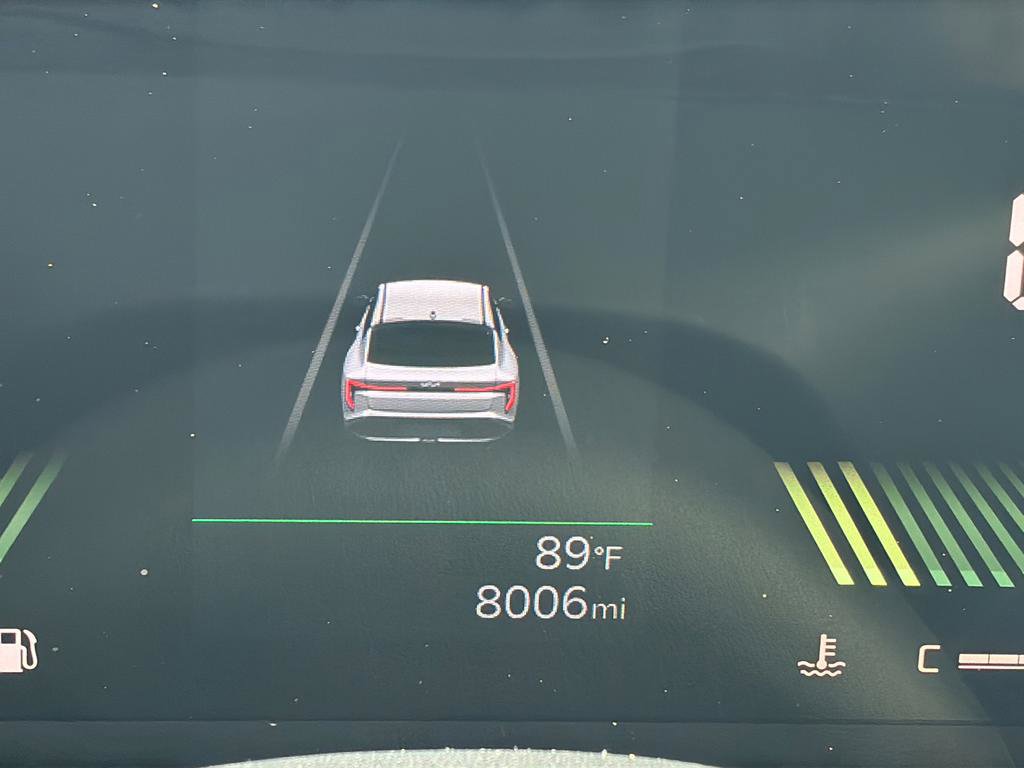 Used 2025 Kia K4 FWD image 31
