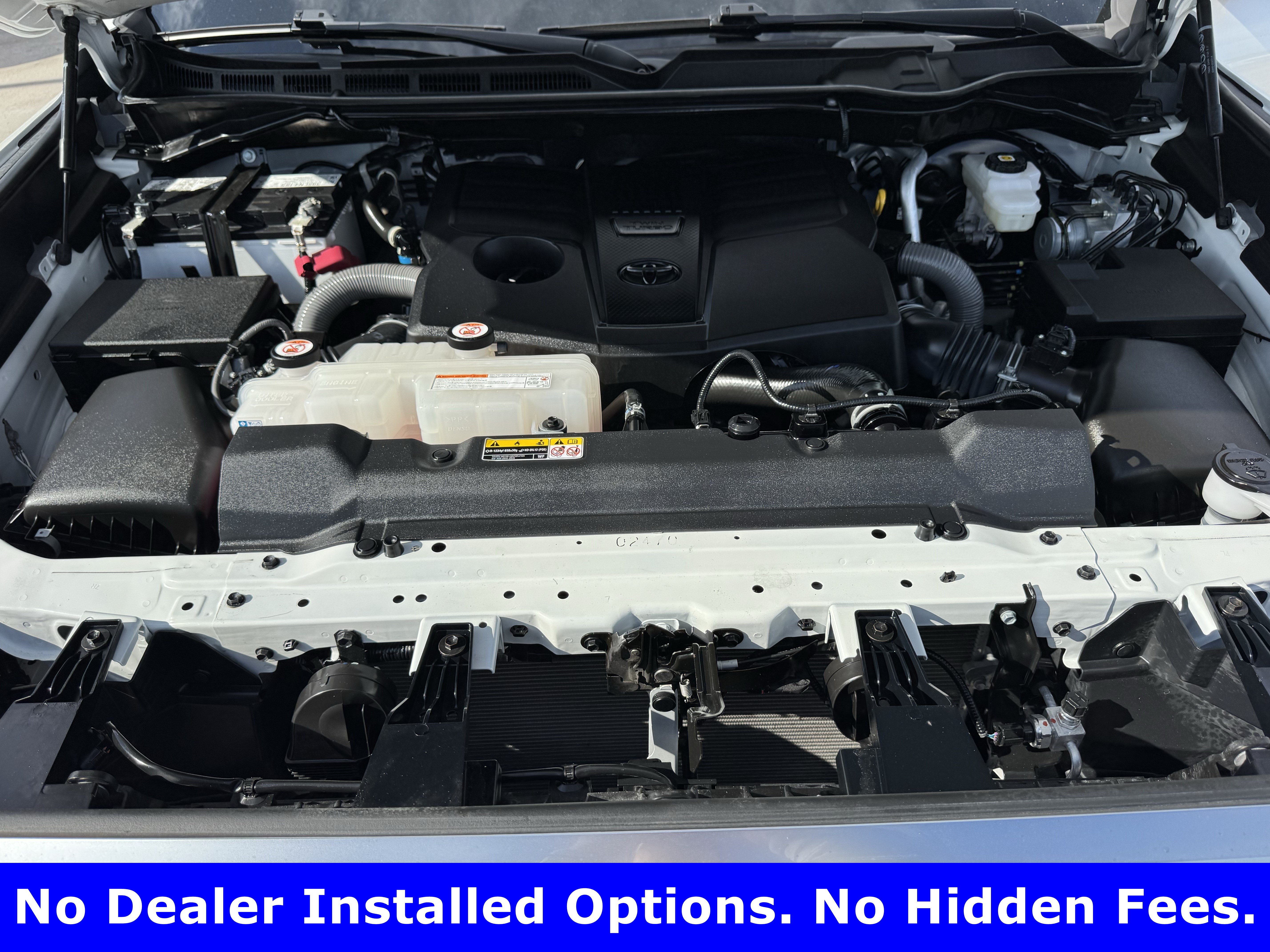 Used 2024 Toyota Tundra Limited AWD/4WD image 26