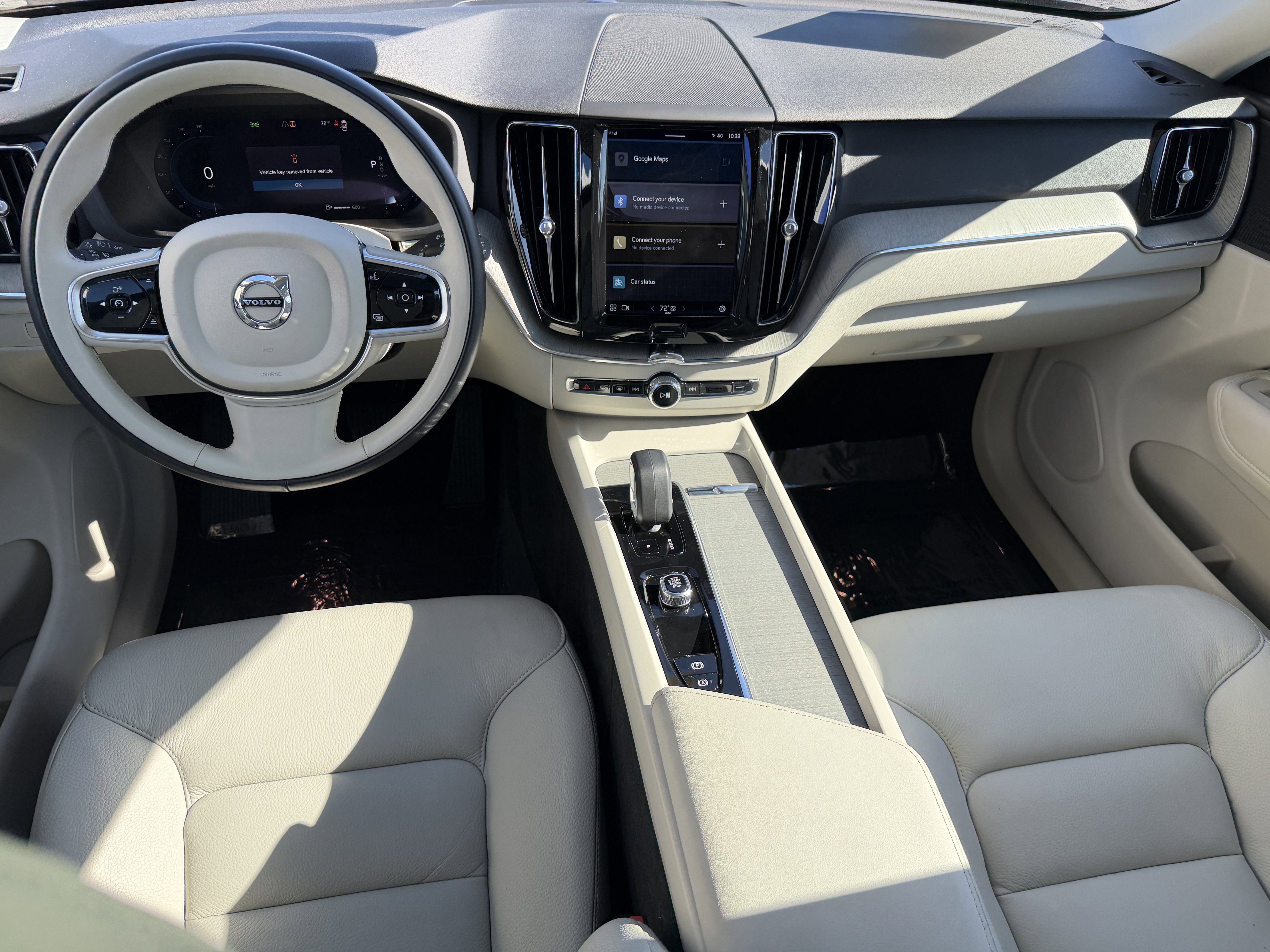 Certified 2023 Volvo XC60 B5 Plus w/ Protection Package Premier image 11