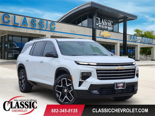Used 2026 Chevrolet Traverse High Country w/ LPO, Floor Liner Package AWD/4WD image 1