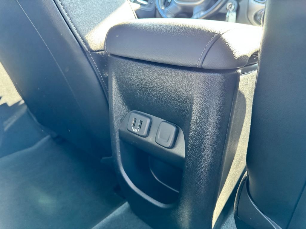 Used 2022 Chevrolet Colorado Z71 image 16