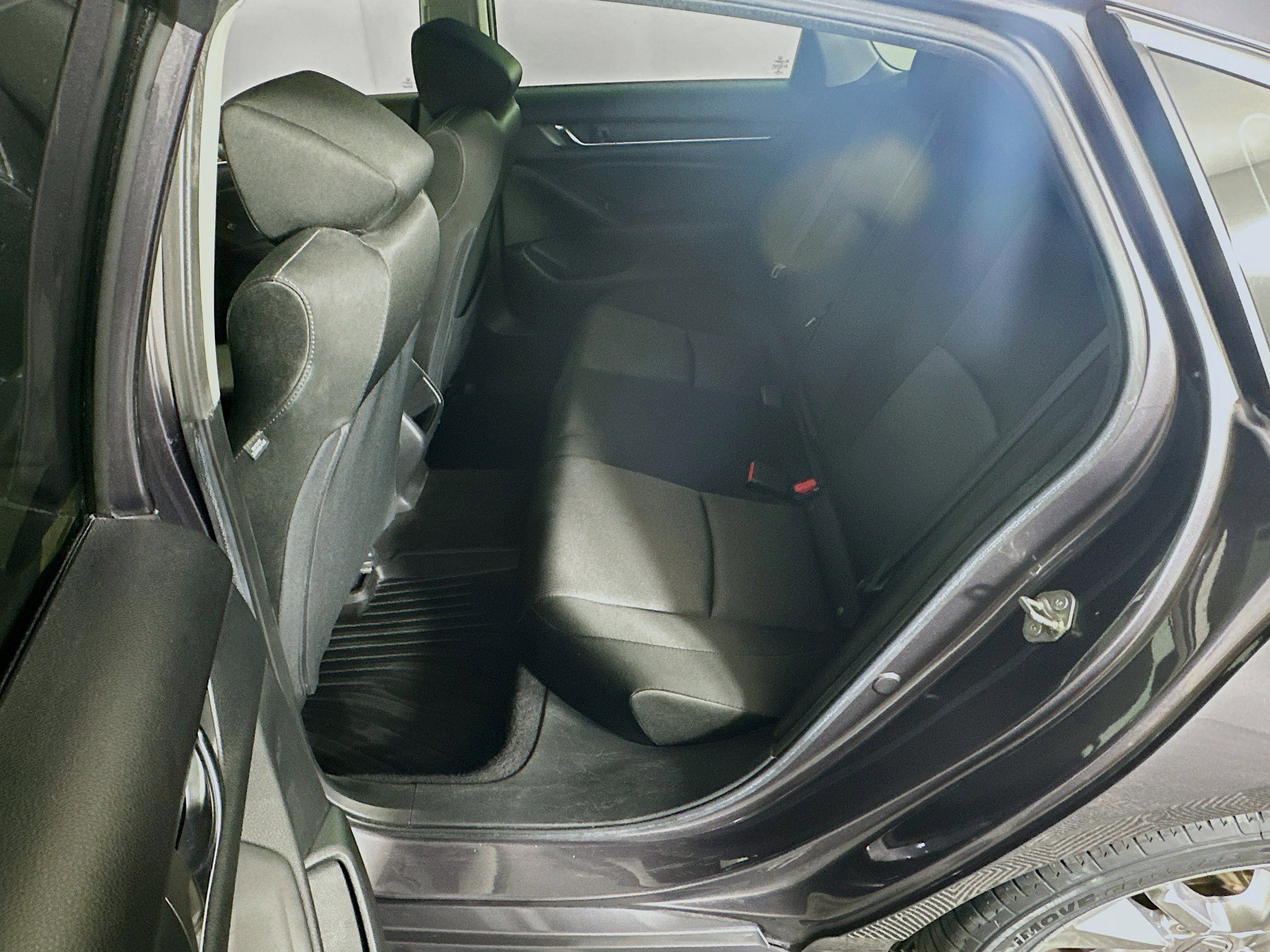 Used 2019 Honda Accord LX image 25