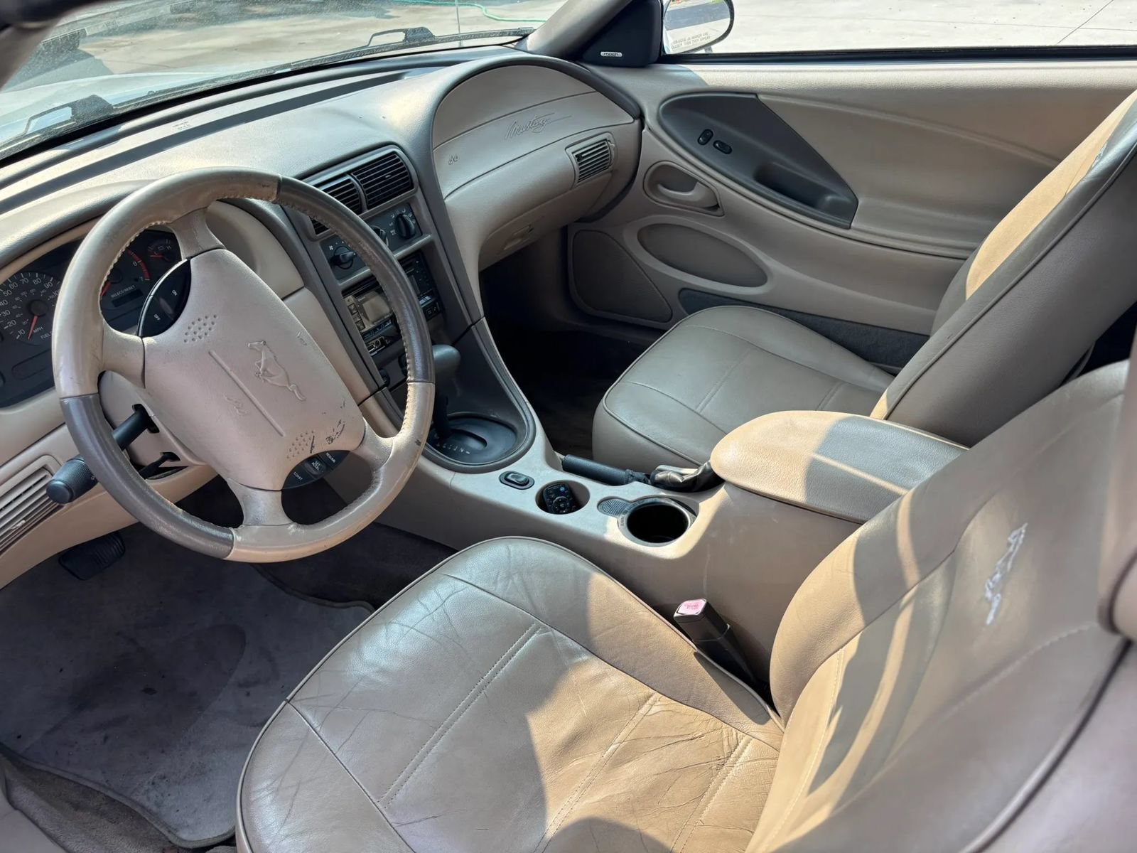 Used 2004 Ford Mustang Premium RWD image 16