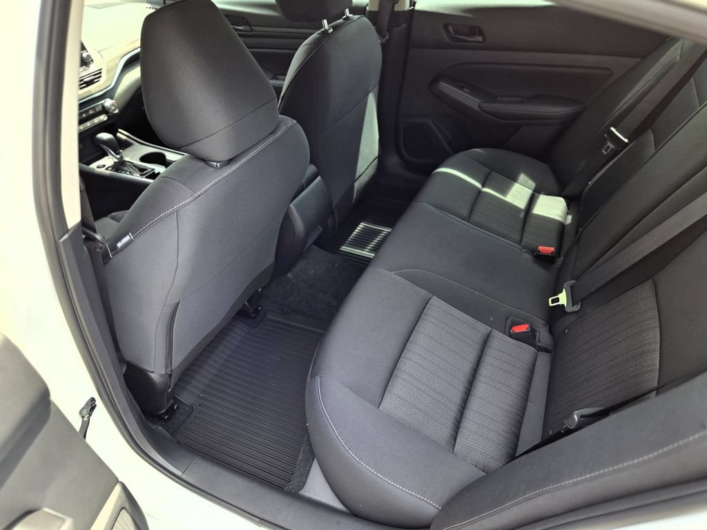 New 2026 Nissan Altima 2.5 SV FWD image 10