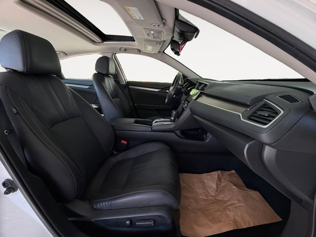 Used 2018 Honda Civic Touring image 13
