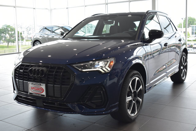 Used 2025 Audi Q3 2.0T Premium Plus w/ Premium Plus Package image 4