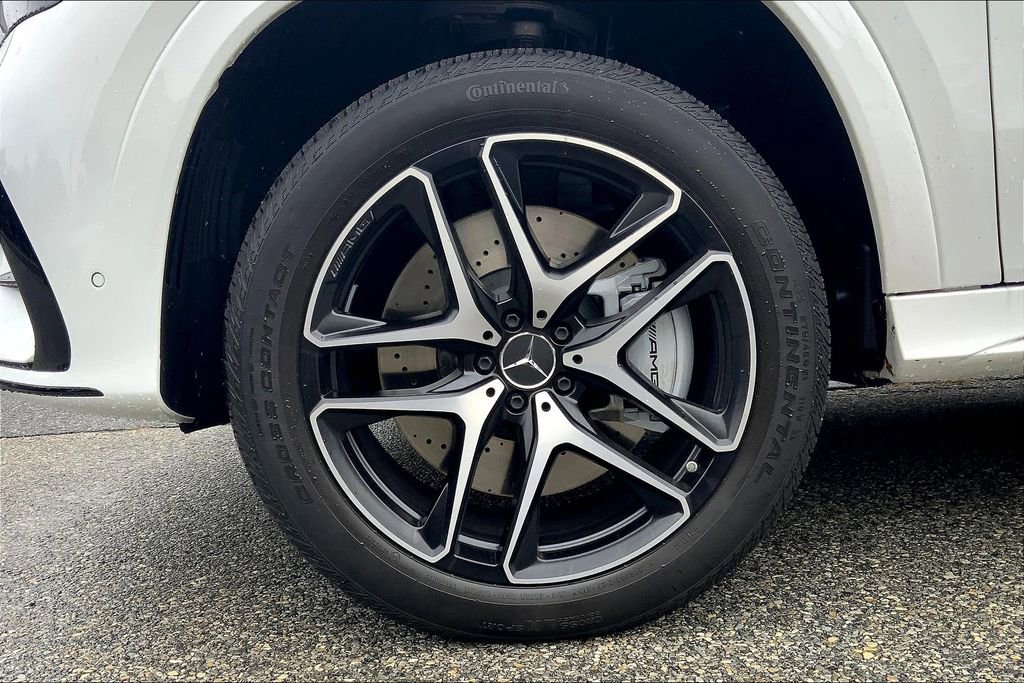 Used 2025 Mercedes-Benz GLE 53 AMG 4MATIC Coupe image 10