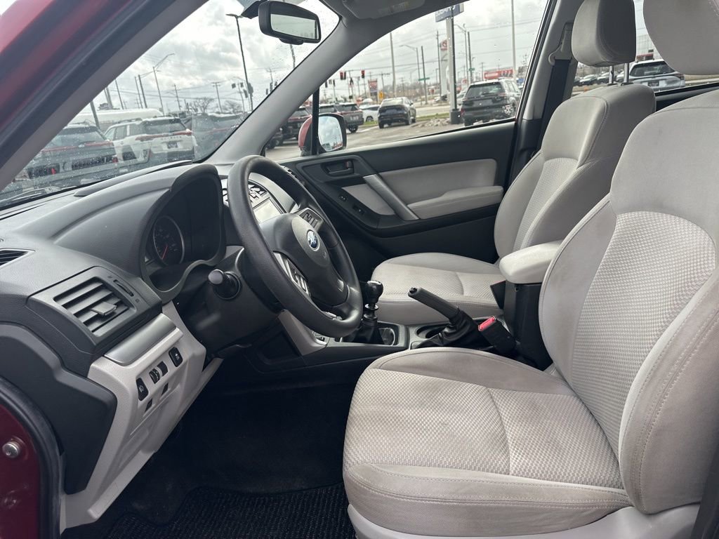 Used 2015 Subaru Forester 2.5i Premium image 9
