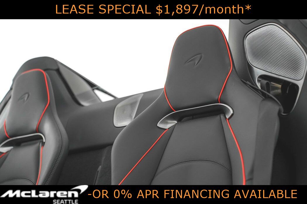 Used 2025 McLaren Artura Spider RWD image 32